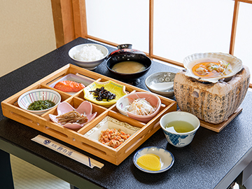 *【朝食一例】青森の郷土料理や焼き魚が美味しい朝ごはん