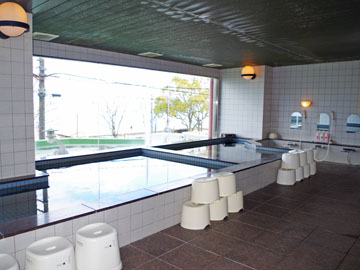 *【男湯：大浴場】～熱海 伊豆山温泉～琵琶湖の大パノラマを一望できる大浴場！