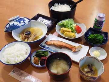 *朝食一例/美味しいおかずが並ぶ和朝食。ごはんは阿賀野市勝屋でとれる希少なコシヒカリです！