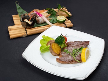 *「海の幸と和牛ステーキ」メインが2つ！豪華な美味しいプラン