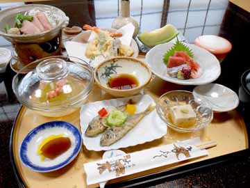 *【学生用夕食一例】ボリュームたっぷり♪学生さん用の夕食です☆