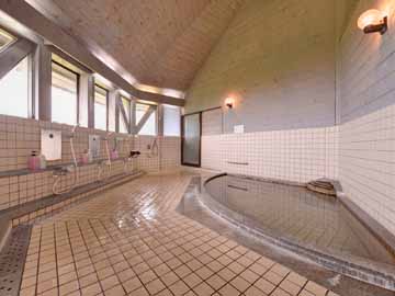 *【森の交流館-大浴場】森の交流館にお泊りの方は無料!それ以外の方は300円でお入りいただけます♪