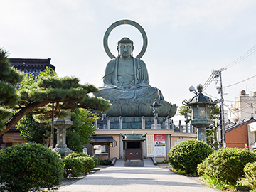 *周辺情報；【高岡大仏】奈良、鎌倉とならぶ日本三大仏のひとつ