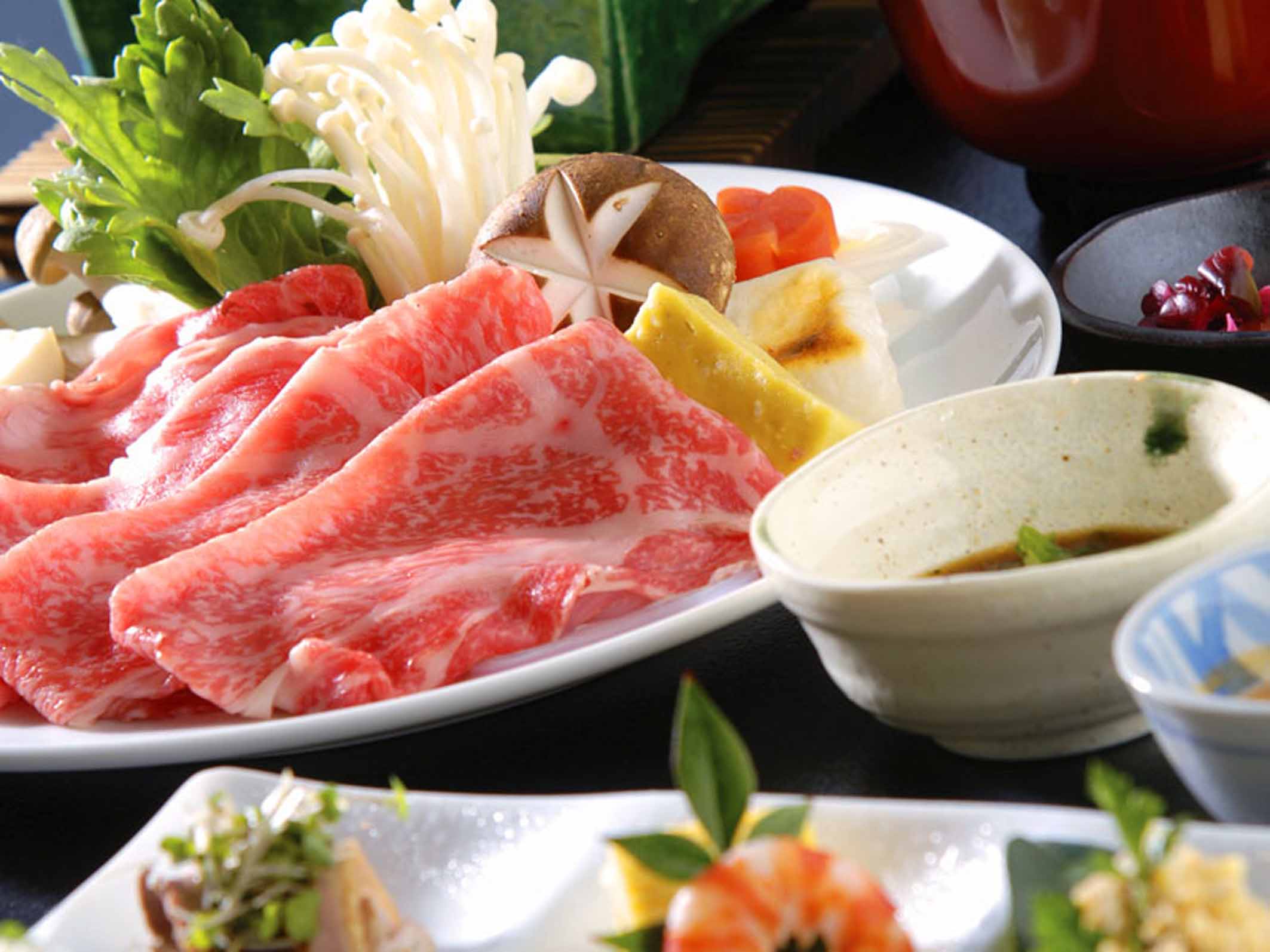 【しゃぶしゃぶorすき焼】チョイスＯＫ♪最高級のお肉を贅沢に堪能！
