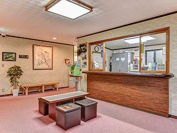 *【ロビー】待ち合わせの際にご利用ください。