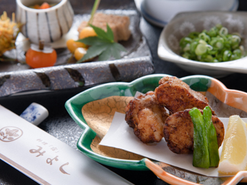 *【ふぐ会席】唐揚げ
