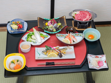 *夕食一例/ お料理少なめの季節の和会席＜くつろぎコース＞