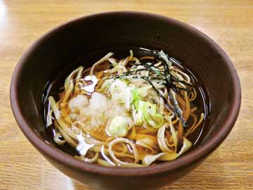 【ご夕食一例】挽きたての能登のそば粉を使った本格手打ちそば！