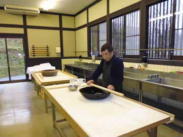 【そば道場】そば打ち体験を行っております（有料）