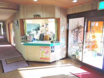 館内一例：フロント