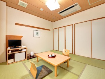 和室８畳一例