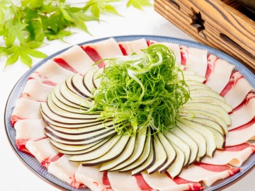 *【夕食】夏ぼたん会席～「水茄子」と「猪ロース肉」を2種類のソースでどうぞ（一例）