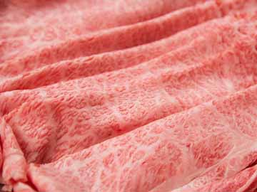 *松阪牛しゃぶしゃぶ会席。厚く切ったお肉がたっぷり200g♪
