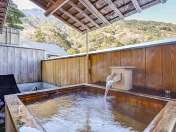 【*露天風呂付客室】湯の山温泉を独占。誰にも邪魔されないゆっくりとした時間。