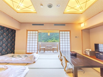 *【和室一例】12畳の一間タイプと6畳二間タイプがございます。