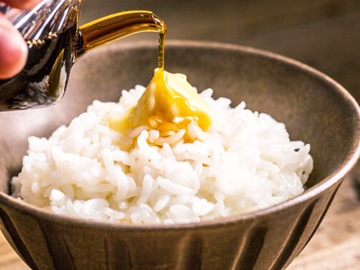 *バターご飯/お好きなバターを乗せて、お召し上がり下さい。