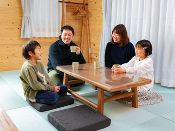 *【マウンテンコテージ】お部屋の中でも唯一和室がある当客室。くつろぎながらの団欒にぴったりです。