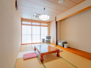 *和室一例/海側(9.5畳)