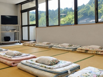 *ドミトリー和室（相部屋）/最大9名まで。コスパ良く滞在 したい方におすすめ！