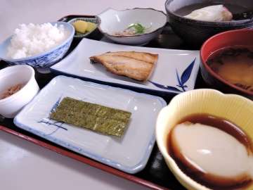 *朝食一例