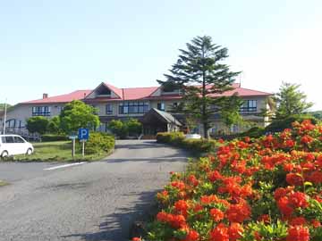 【宿外観】ご家族・グループでお気軽にご利用ください