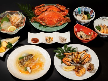 【夕食一例】漁師プランでは竹崎カニと有明海の海の幸を満喫いただけます！