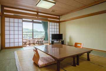 *【おまかせ和室12畳】8畳?12畳の和室を人数によってご用意。全室トイレ付★Wi-Fi完備
