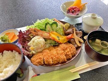 *おまかせ夕食一例
