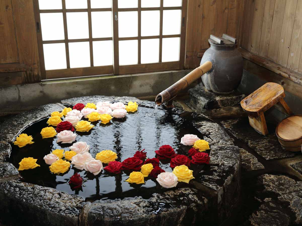 *【貸切風呂】こずみの湯/お好みでバラ風呂もお楽しみいただけます。