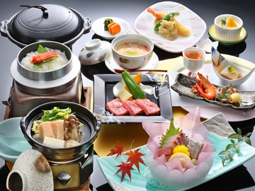 【スタンダード会席/夕食一例】季節の会席をお楽しみください♪画像は一例です。