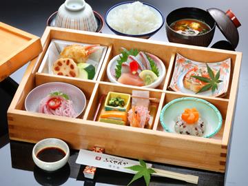 【お弁当】遅いチェックインでも大丈夫！お部屋にてお弁当をご用意します！