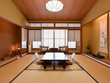 *【客室一例】旭の間(和室10畳)。昭和建築の"粋"を集めたお部屋です。