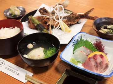 【粟穂定食一例】小食の方や女性に人気!屋久島の旬を召し上がれ♪