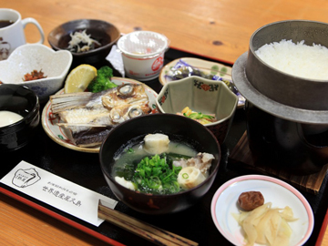 【朝食一例】釜炊きご飯のヘルシー膳★いっぱい食べて元気にいってらっしゃい!