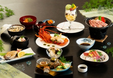 【プレミアム会席】7・8月の特別会席。特別な日のご滞在には全11品のお料理でお出迎えいたします。
