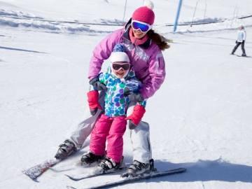 *【周辺観光】ファミリースキーにもおすすめ！白馬のスキー場をお楽しみください。