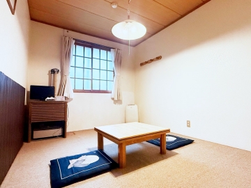 *2025年10月にリニューアルしたばかりのお部屋。2名まで泊まれる和室のお部屋です。