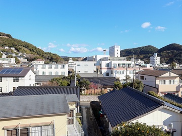 *【客室一例】ツインルームからの眺め（山側）