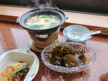 *【お料理】優しい味のわかめのしゃぶしゃぶ。