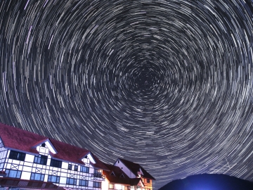 *景観/天の川をいつでも見ることができる聖地として有名なしらびそ高原で星空観察を！