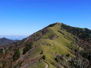 *つるぎ山／日本百名山に選定される徳島県のシンボル