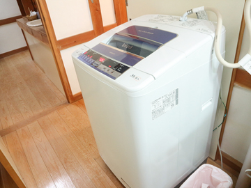 *［洗濯機／有料］長期滞在にも便利♪洗剤も物干しもご用意可能ですのでお気軽にご利用下さい