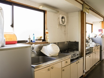 *キッチン/湯治用のキッチンとなります。