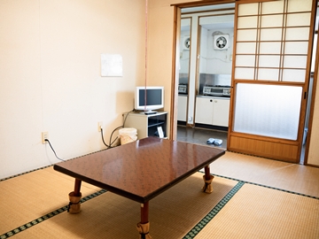 *湯治6畳（トイレ無し）/湯治用のお部屋になります。ミニキッチン付きで自炊も可能◎