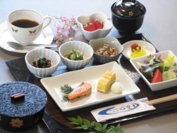 *【朝食一例】健康的なご朝食をご用意しております