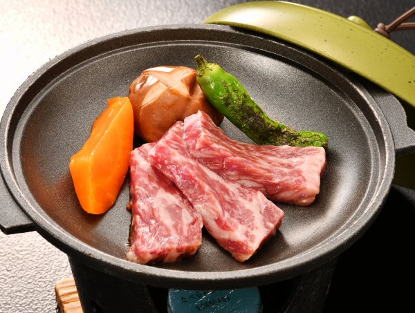青森県産「倉石牛陶板焼き」※イメージ