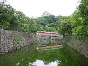 和歌山城お橋廊下当ホテルより1.5kmお車で5分