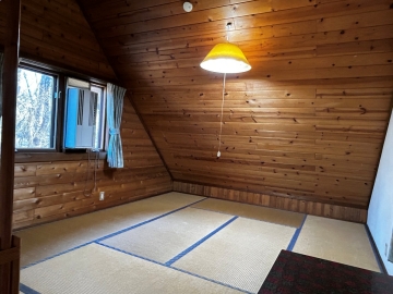 ＊和室10畳（一例）お布団を敷きますので、小さなお子様連れも安心のお部屋