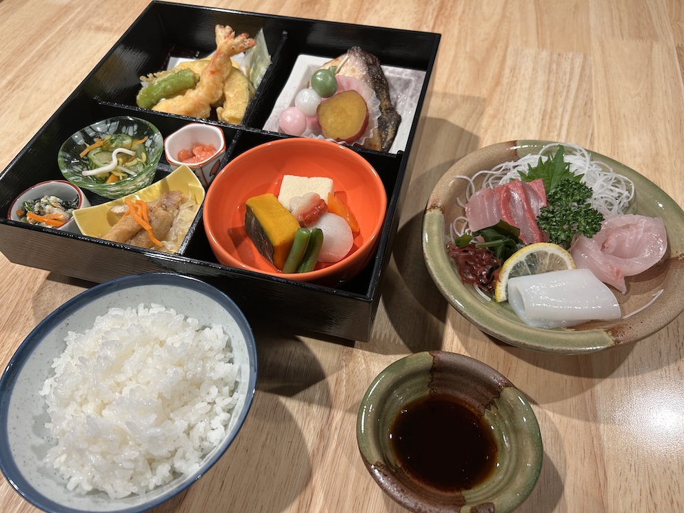 夕食