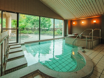 *内風呂/大浴場・露天風呂・寝湯・ミストサウナなど多様なお風呂を愉しむことができます。
